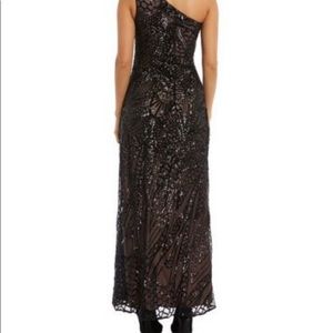 Long one shoulder sequin Black dress